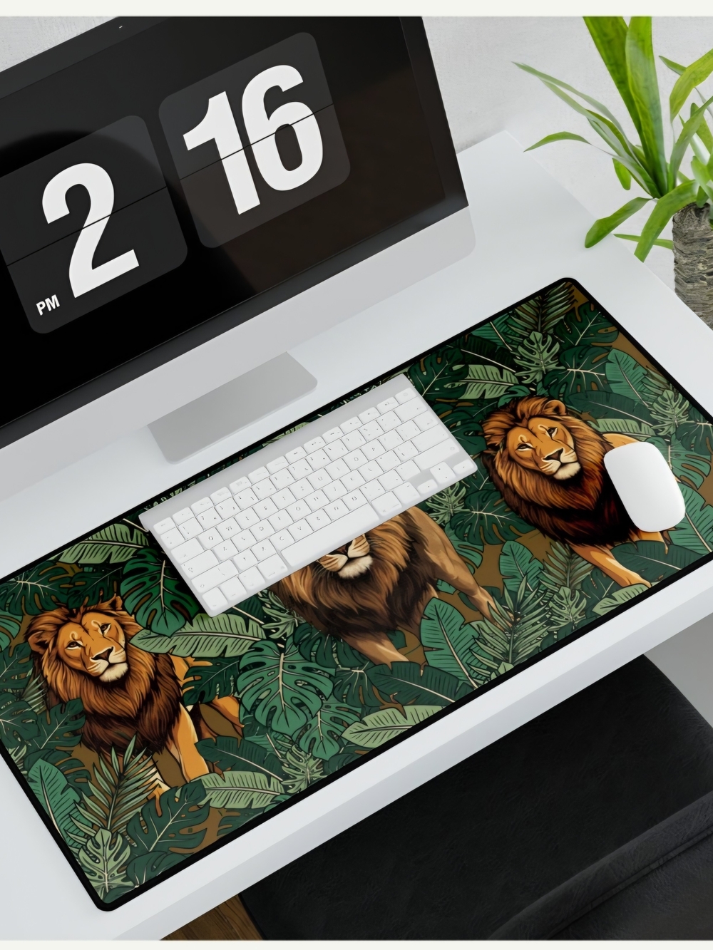 NWT Large Desk Mat, Mouse Pad, Gaming, Craft Pad 31.5" X 15.5" Lions In Wait